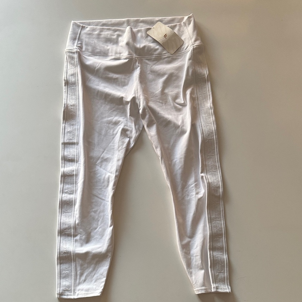 Fabletics White Women's Leggings